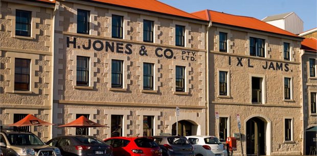 The Henry Jones Art Hotel