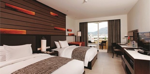 Holiday Inn Resort Phuket Holiday Inn Resort Phuket